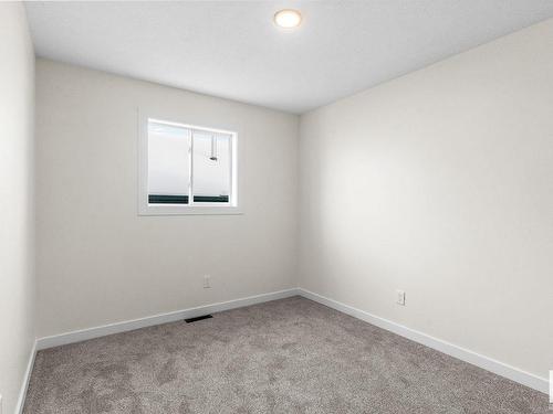 976 Jim Common Dr, Sherwood Park, AB - Indoor Photo Showing Other Room