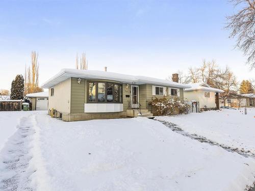 2 Labelle Crescent, St. Albert, AB - Outdoor With Facade