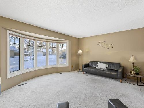 2 Labelle Crescent, St. Albert, AB - Indoor