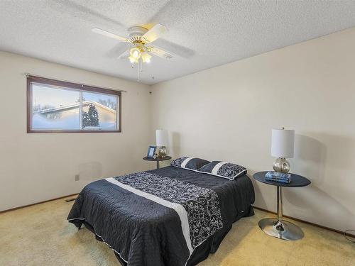 2 Labelle Crescent, St. Albert, AB - Indoor Photo Showing Bedroom