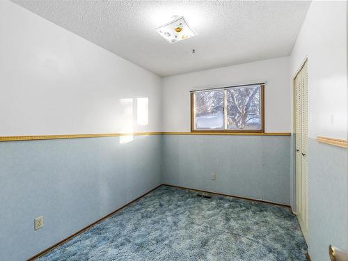 2 Labelle Crescent, St. Albert, AB - Indoor Photo Showing Other Room