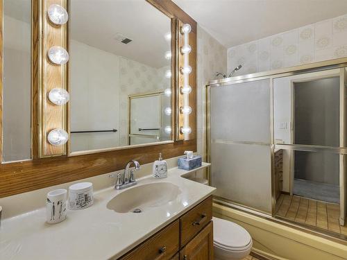 2 Labelle Crescent, St. Albert, AB - Indoor Photo Showing Bathroom