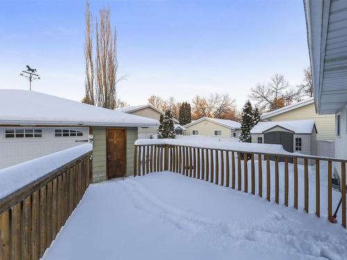 2 Labelle Crescent, St. Albert, AB - Outdoor With Exterior