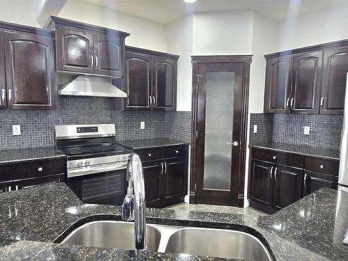 5412 162B Ave, Edmonton, AB - Indoor Photo Showing Kitchen With Double Sink With Upgraded Kitchen