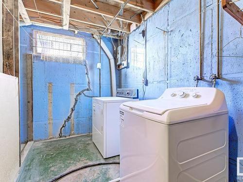 13002 69 Street, Edmonton, AB - Indoor Photo Showing Laundry Room