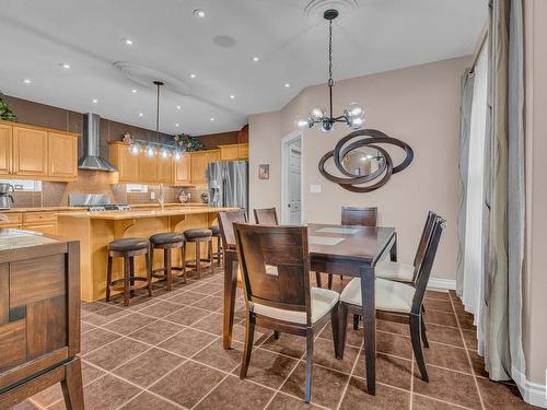 640 Crimson Drive, Sherwood Park, AB - Indoor Photo Showing Bedroom