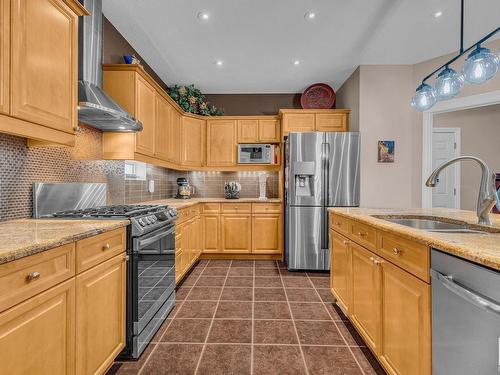 640 Crimson Drive, Sherwood Park, AB - Indoor Photo Showing Bathroom