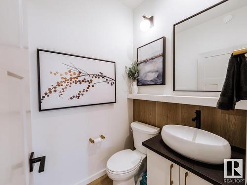 314 Juniper Cove, Leduc, AB - Indoor Photo Showing Bathroom