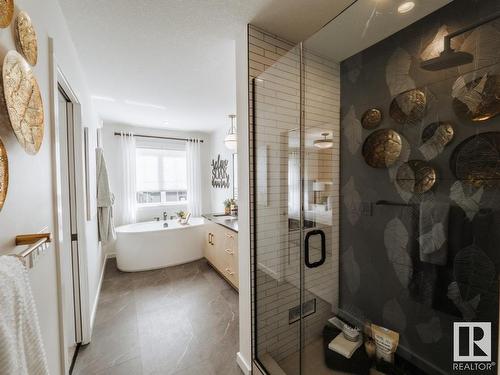 314 Juniper Cove, Leduc, AB - Indoor Photo Showing Bathroom