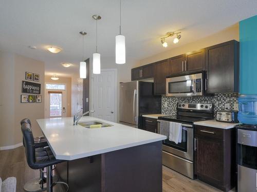 1931 Chapman Road, Edmonton, AB - Indoor Photo Showing Kitchen With Stainless Steel Kitchen With Upgraded Kitchen