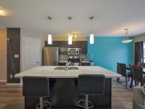 1931 Chapman Road, Edmonton, AB - Indoor Photo Showing Kitchen With Stainless Steel Kitchen With Double Sink With Upgraded Kitchen