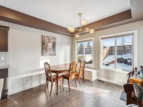 105 Summerstone Lane, Sherwood Park, AB - Indoor Photo Showing Dining Room