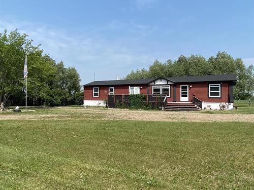 60102 Hwy 827, Rural Thorhild County, AB - Outdoor