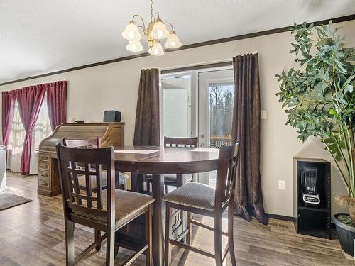 60102 Hwy 827, Rural Thorhild County, AB - Indoor Photo Showing Dining Room