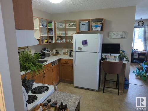 5102 57 Av, Stony Plain, AB 