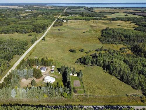 54201 Rge Road 40, Rural Lac Ste. Anne County, AB 