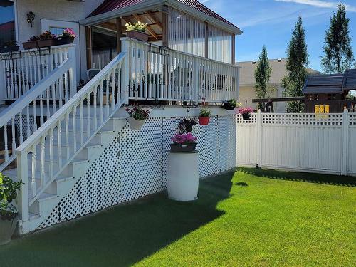 15920 90, Edmonton, AB - Outdoor With Deck Patio Veranda With Exterior