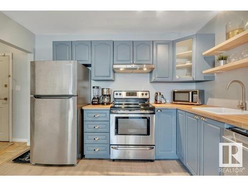 404 11025 Jasper Avenue, Edmonton, AB - Indoor Photo Showing Kitchen