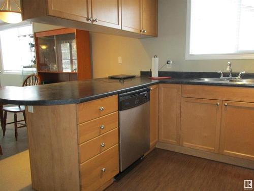 107 260 Lewis Estates Boulevard Nw, Edmonton, AB - Indoor Photo Showing Kitchen With Double Sink