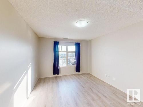 418 16035 132 Street, Edmonton, AB - Indoor Photo Showing Other Room