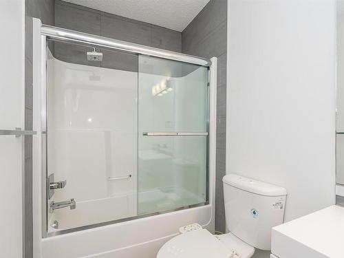 3010 Watson Landing, Edmonton, AB - Indoor Photo Showing Bathroom