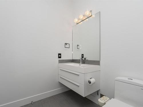 3010 Watson Landing, Edmonton, AB - Indoor Photo Showing Bathroom