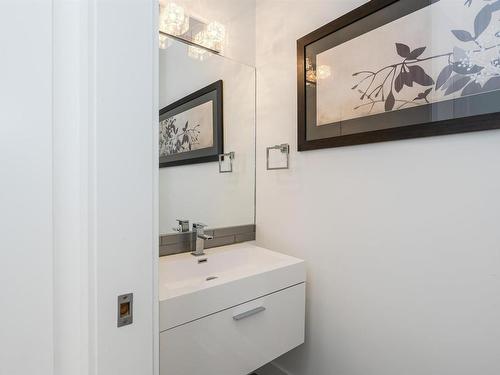 3010 Watson Landing, Edmonton, AB - Indoor Photo Showing Bathroom