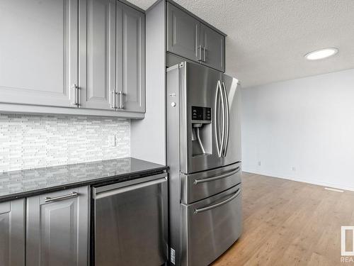 10170 88 Street, Edmonton, AB - Indoor Photo Showing Kitchen With Stainless Steel Kitchen