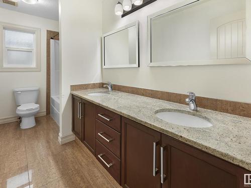 1268 Cunningham Drive, Edmonton, AB - Indoor Photo Showing Bathroom