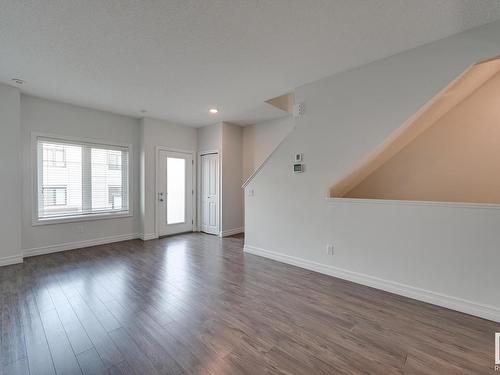 101 804 Welsh Drive, Edmonton, AB - Indoor Photo Showing Other Room