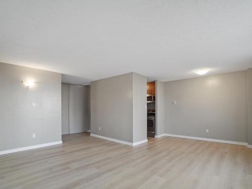 803 9909 110 Street, Edmonton, AB - Indoor Photo Showing Other Room