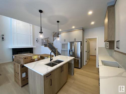 137 Wyatt Ridge, Fort Saskatchewan, AB - Indoor Photo Showing Kitchen With Stainless Steel Kitchen With Double Sink With Upgraded Kitchen