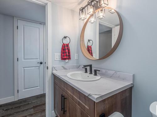 327 Nelson Drive, Spruce Grove, AB - Indoor Photo Showing Bathroom