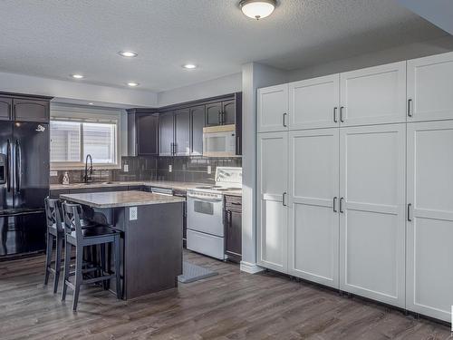 327 Nelson Drive, Spruce Grove, AB - Indoor Photo Showing Kitchen