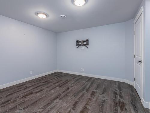 327 Nelson Drive, Spruce Grove, AB - Indoor Photo Showing Other Room