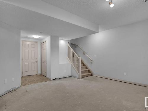 41 1650 Towne Center Boulevard, Edmonton, AB - Indoor Photo Showing Other Room