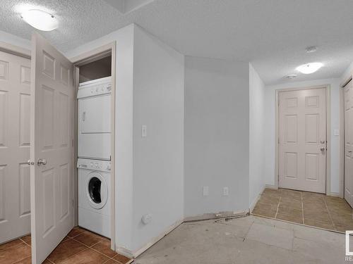 41 1650 Towne Center Boulevard, Edmonton, AB - Indoor Photo Showing Laundry Room