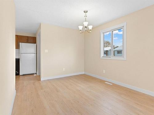 3423 42 Street, Edmonton, AB - Indoor