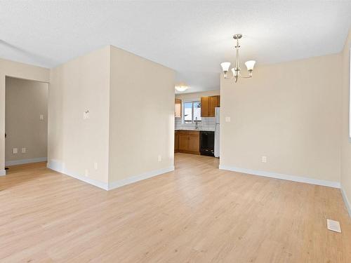 3423 42 Street, Edmonton, AB - Indoor