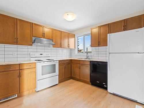 3423 42 Street, Edmonton, AB - Indoor Photo Showing Kitchen