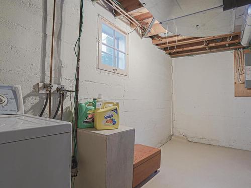 11219 104 Street, Edmonton, AB - Indoor Photo Showing Laundry Room