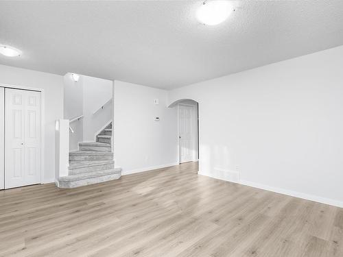 266 Avena Circle, Leduc, AB - Indoor Photo Showing Other Room