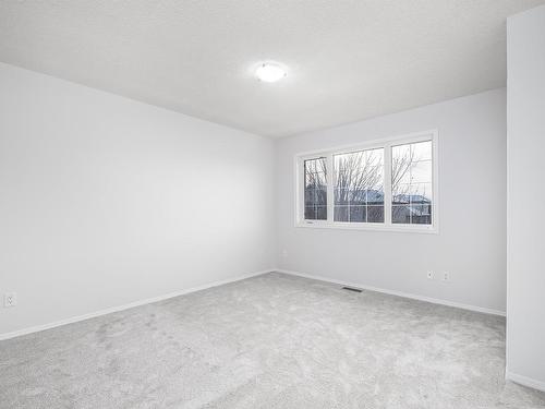 266 Avena Circle, Leduc, AB - Indoor Photo Showing Other Room