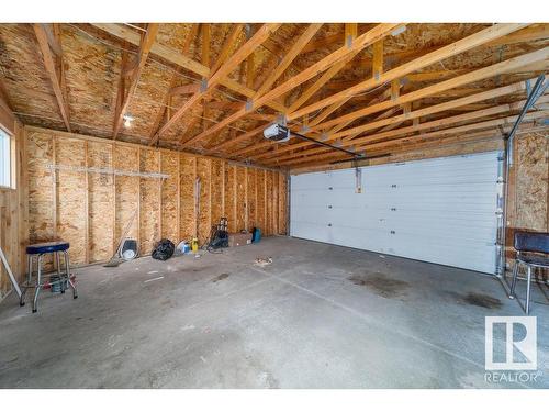 1817 Towne Centre Boulevard, Edmonton, AB - Indoor Photo Showing Garage