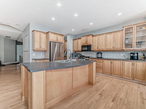 2015 124 St Sw Sw, Edmonton, AB 