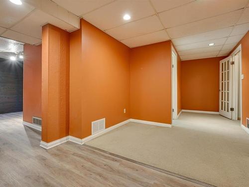 51 Windermere Drive, Spruce Grove, AB - Indoor Photo Showing Other Room