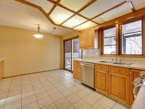 51 Windermere Drive, Spruce Grove, AB - Indoor Photo Showing Kitchen With Double Sink