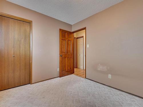 51 Windermere Drive, Spruce Grove, AB - Indoor Photo Showing Other Room