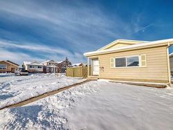 18724 95A AV NW  Edmonton, AB T5T 4A5