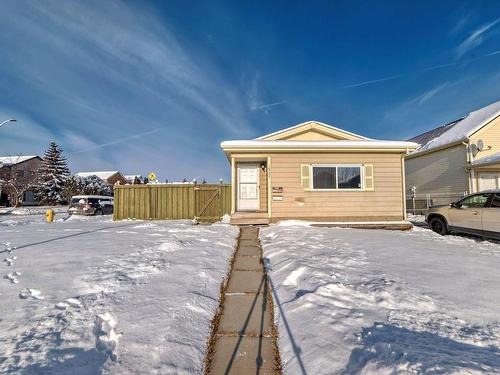 18724 95A Av Nw, Edmonton, AB 